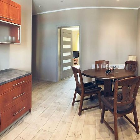 Apartament Bohaterow Westerplatte 20 Apartment Zielona Gora  Bagian luar foto
