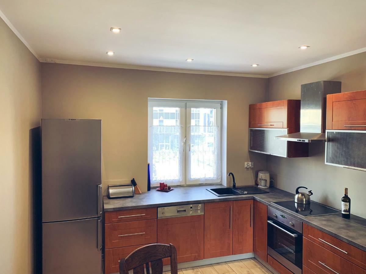 Apartament Bohaterow Westerplatte 20 Apartment Zielona Gora  Bagian luar foto